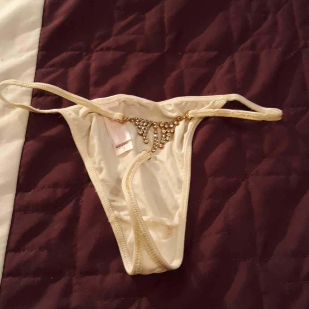 Thongs